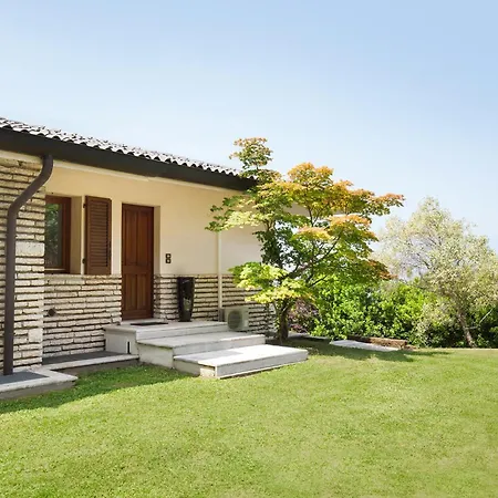 Villa Viu With Pool And View Torri Del Benaco